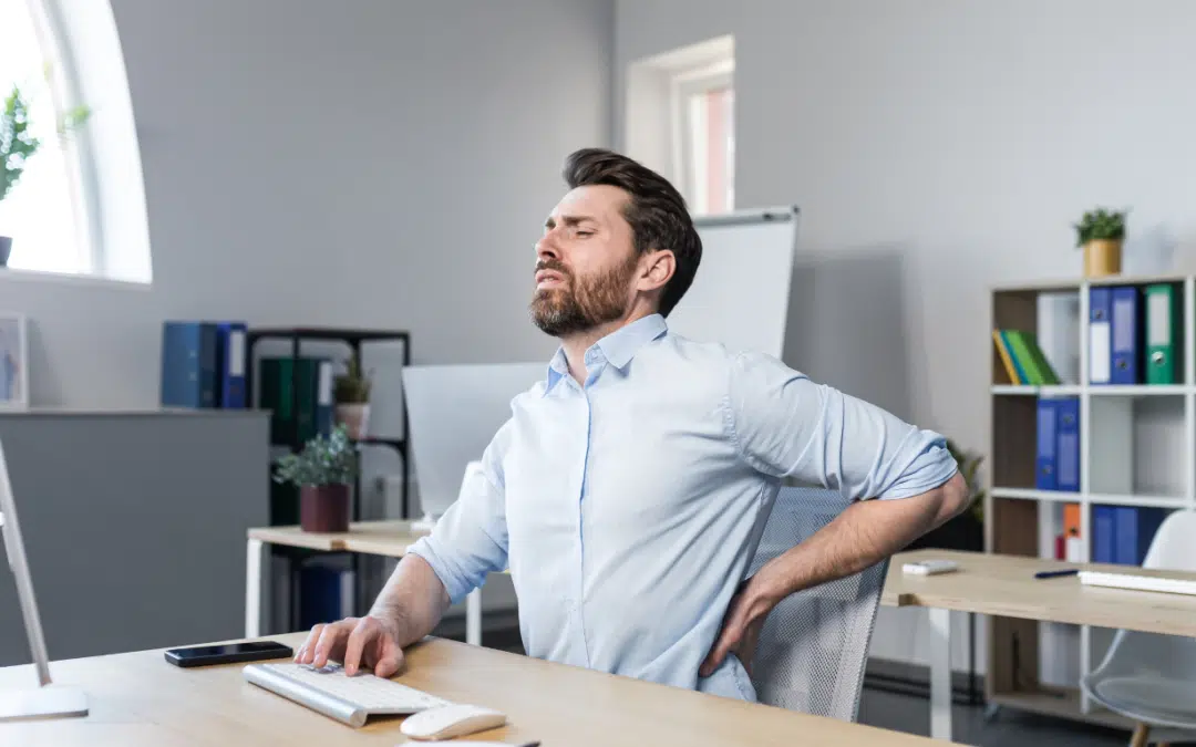 Lombalgie et position assise : le guide pour soulager la douleur